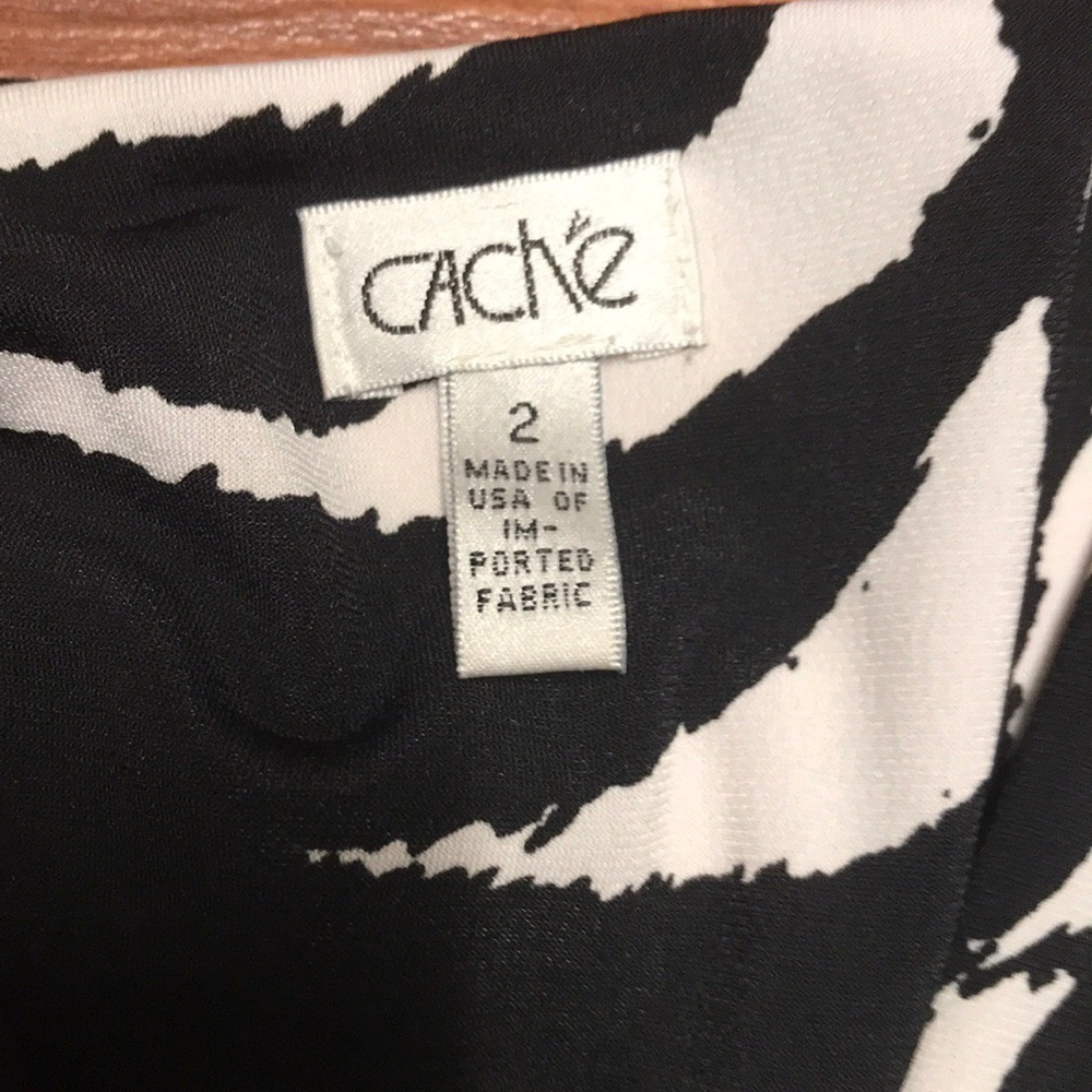 Cache Black and White Dress, size 2 - Picture 2 of 7